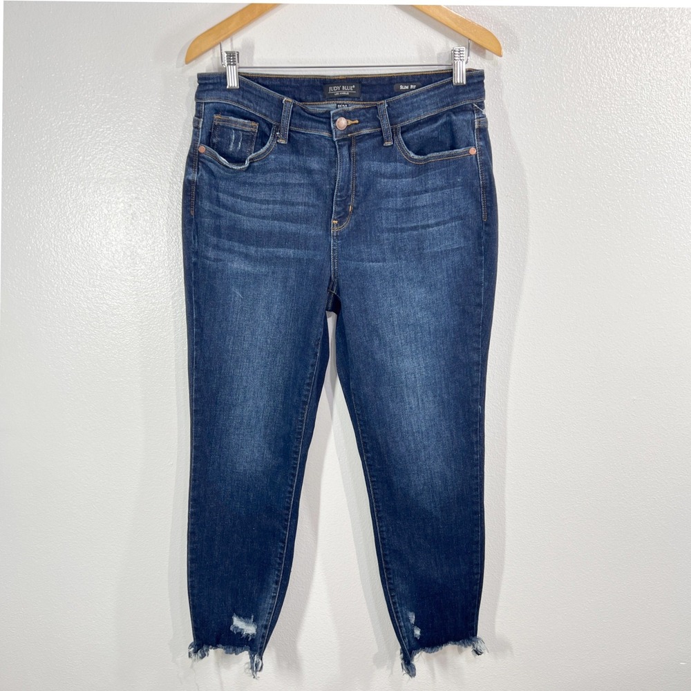 Judy Blue Slim Fit Jeans Womens 11/30 Dark Wash Raw Hem Distressed JB82322DK